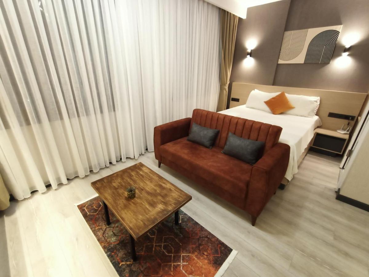 New Falcon Palas Otel, Istanbul